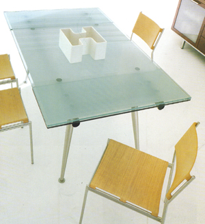 Lasi ruokap�yt�s, ruokap�yt�s, Kylpyhuone, Olohuoneesta Kylpyhuone, Lasi ruokap�yt�s,  Lasi ruokap�yt�s ja Lis�varusteita 